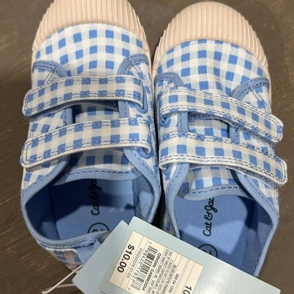 Cat & Jack Sneakers sz 10